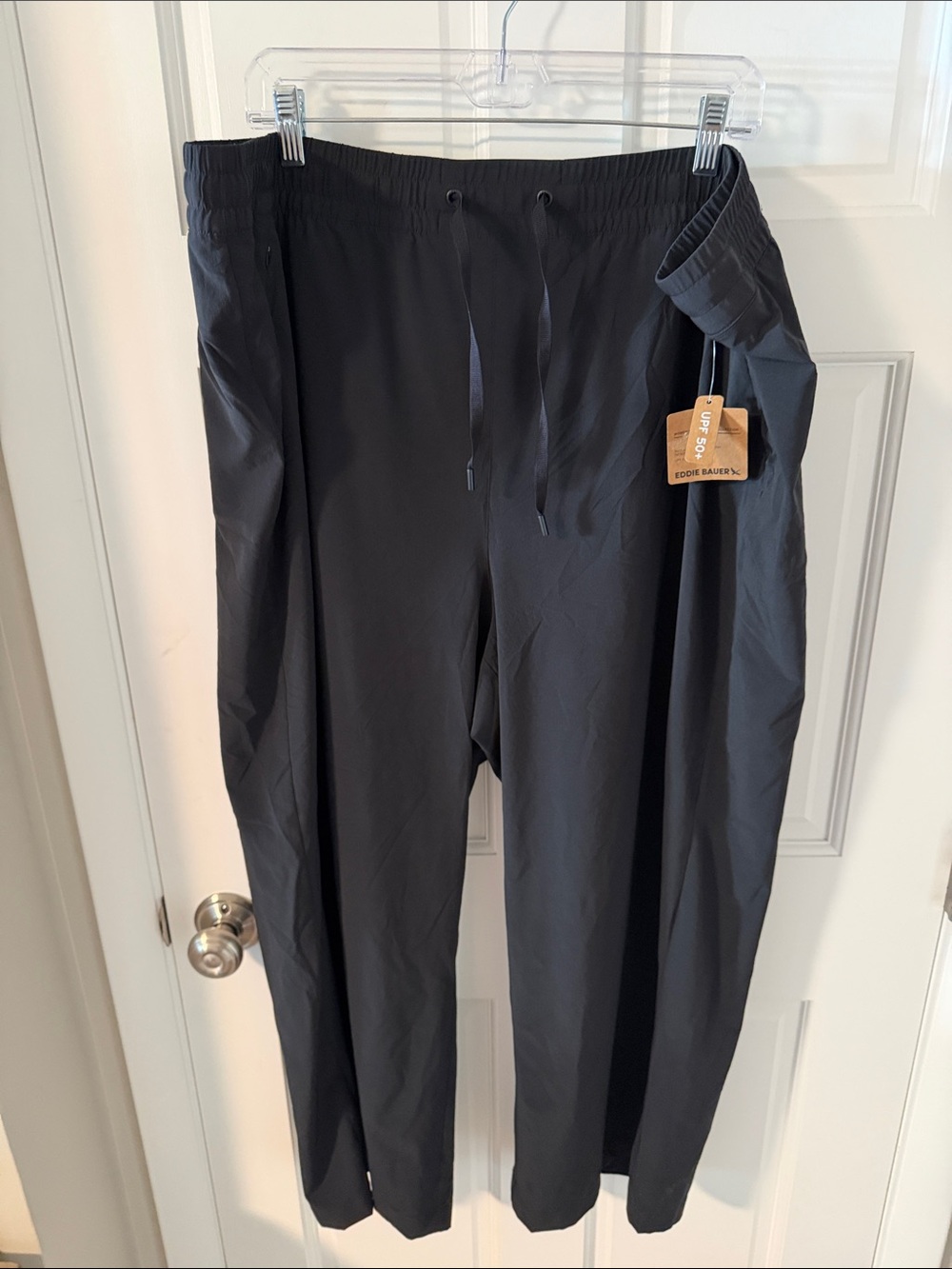 NWT Eddie Bauer Black UPF 50+ Active Pull-On Crop Travel Pants Plus Size 1X